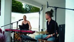 Marry You - Bruno Mars - Cover By The Little Button's